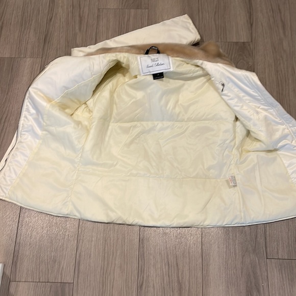 Cream Ski Winter Coat with Faux Fur Trim - Picture 5 of 6